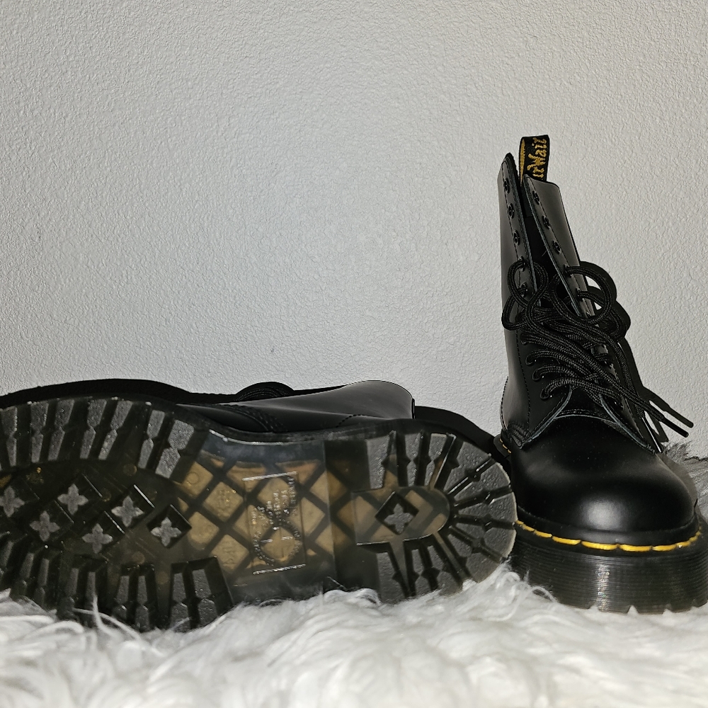 1490 Bex Dr Martens Boots